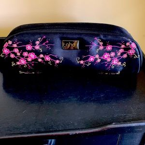 GHD Flat Iron / Hair Straightener